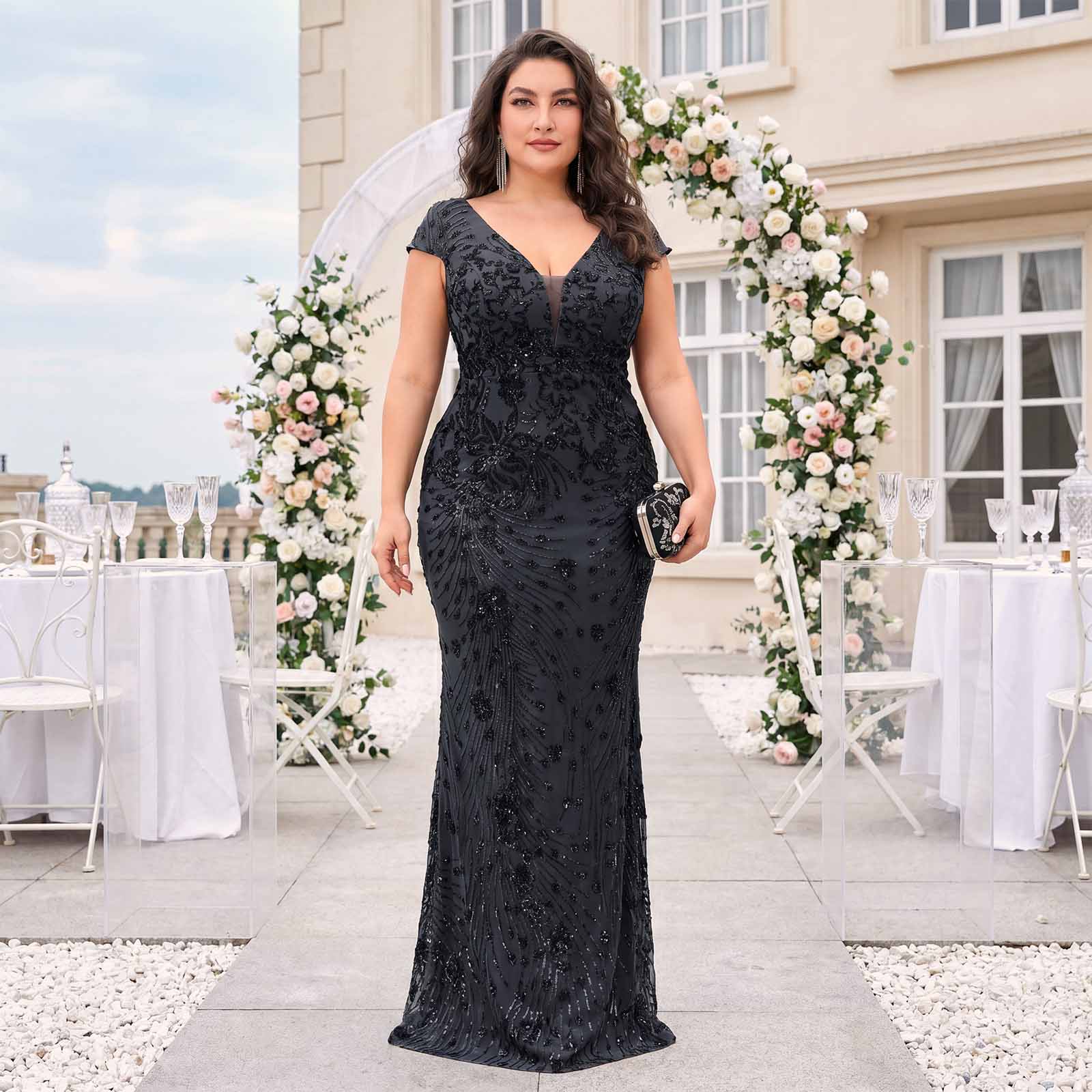 Plus‑size black lace mermaid evening gown outdoor wedding guest look
